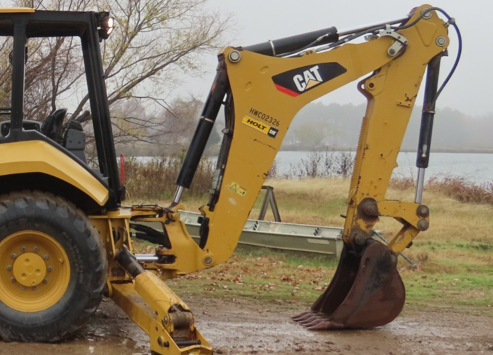 2018 Caterpillar 420F2 - Image 18