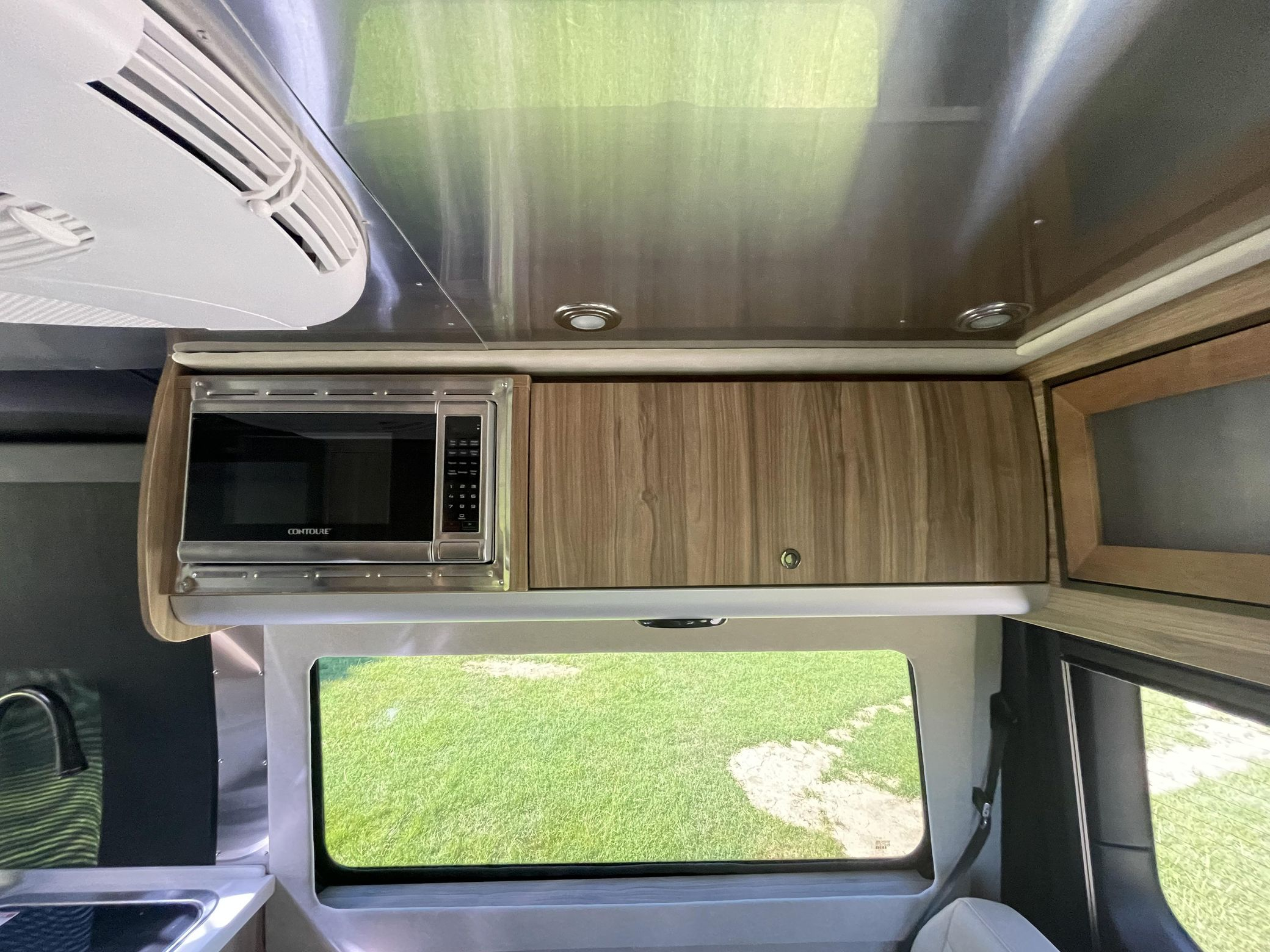 2020 Airstream Interstate 19 Tommy Bahama Edition 4x4 - Image 142