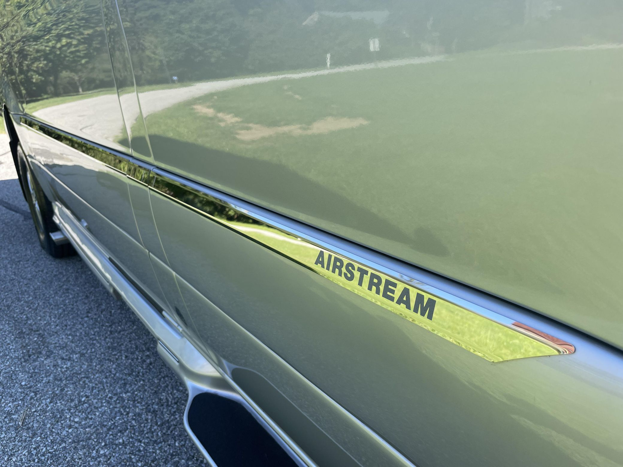 2020 Airstream Interstate 19 Tommy Bahama Edition 4x4 - Image 146