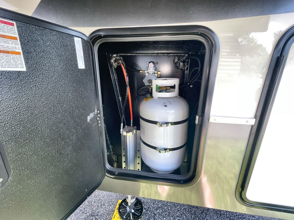 2022 Vanleigh Vilano 385RD - Image 22