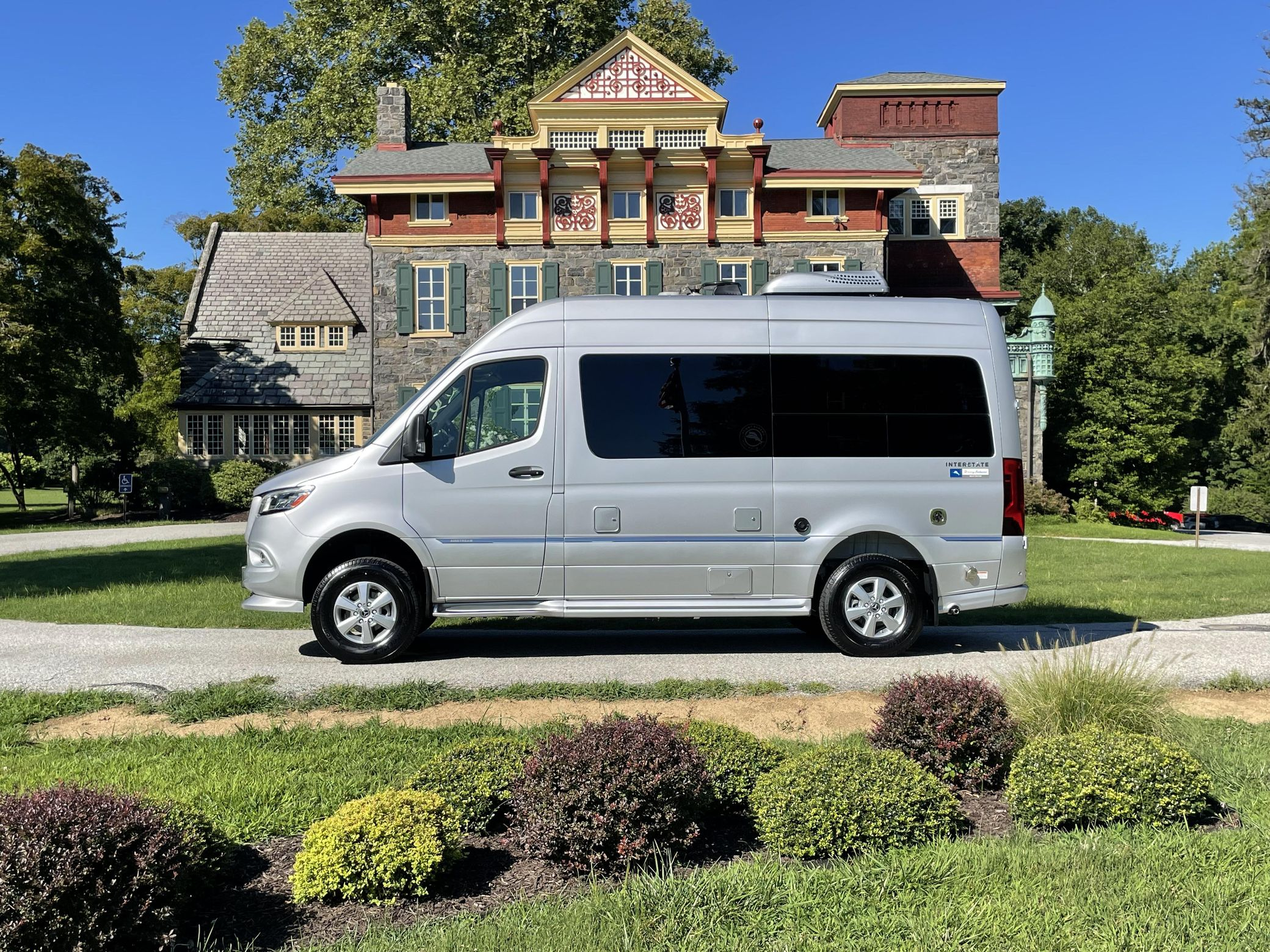 2020 Airstream Interstate 19 Tommy Bahama Edition 4x4 - Image 173