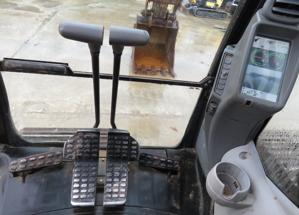 2018 John Deere 210G LC - Image 6