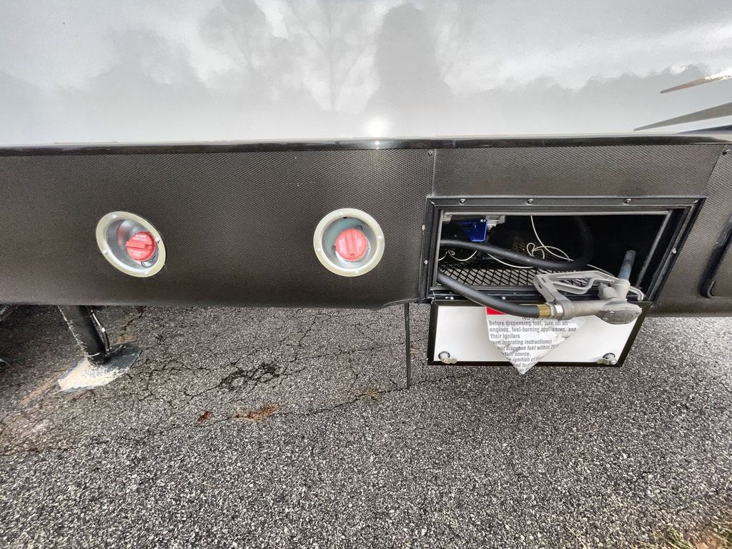 2021 Jayco Seismic 4113 - Image 39