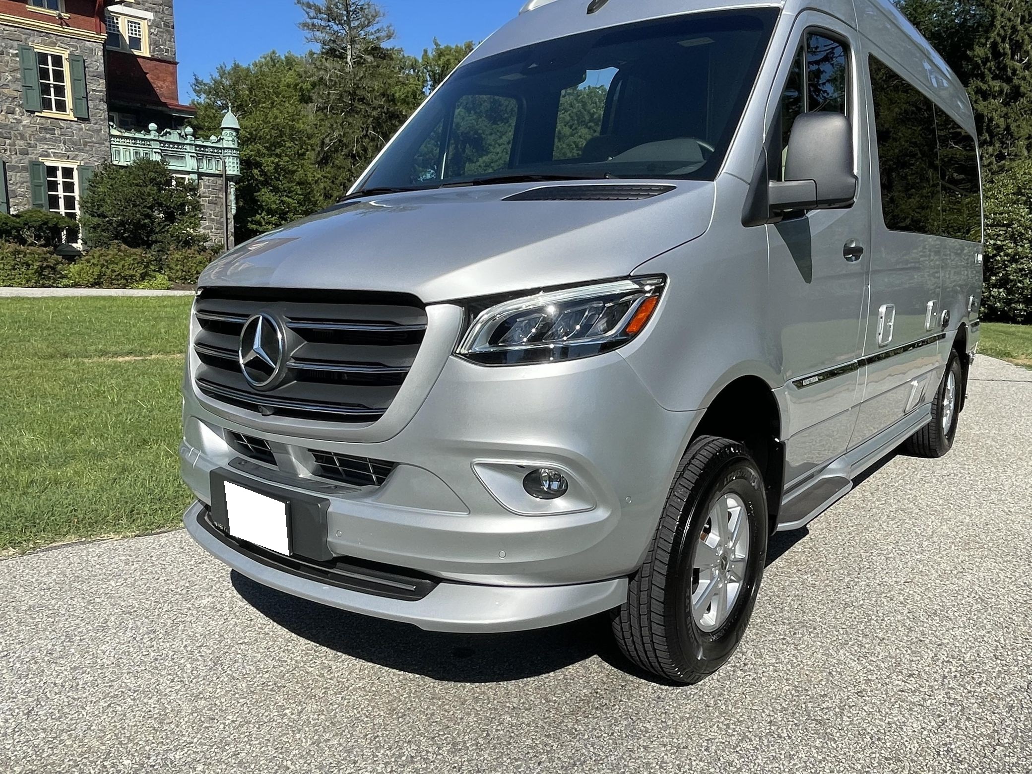 2020 Airstream Interstate 19 Tommy Bahama Edition 4x4 - Image 185