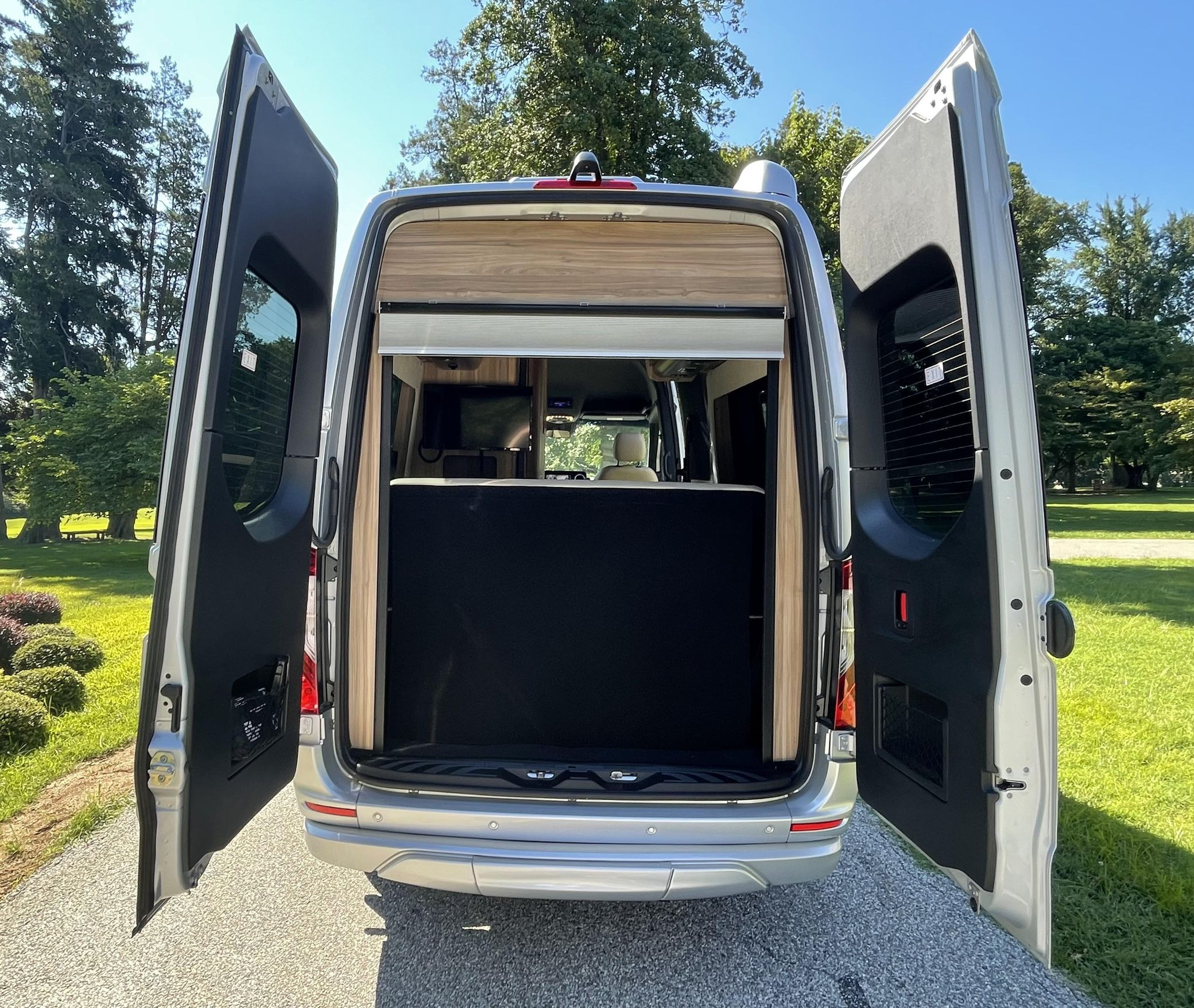 2020 Airstream Interstate 19 Tommy Bahama Edition 4x4 - Image 195