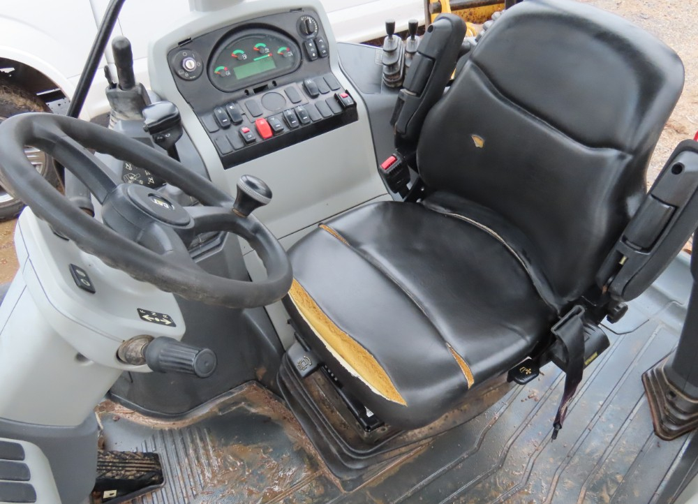 2018 Caterpillar 420F2 - Image 24