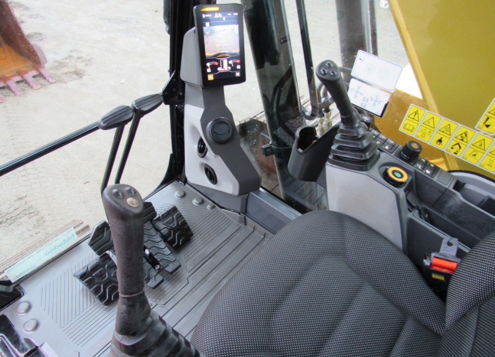 2018 Caterpillar 320GC - Image 32