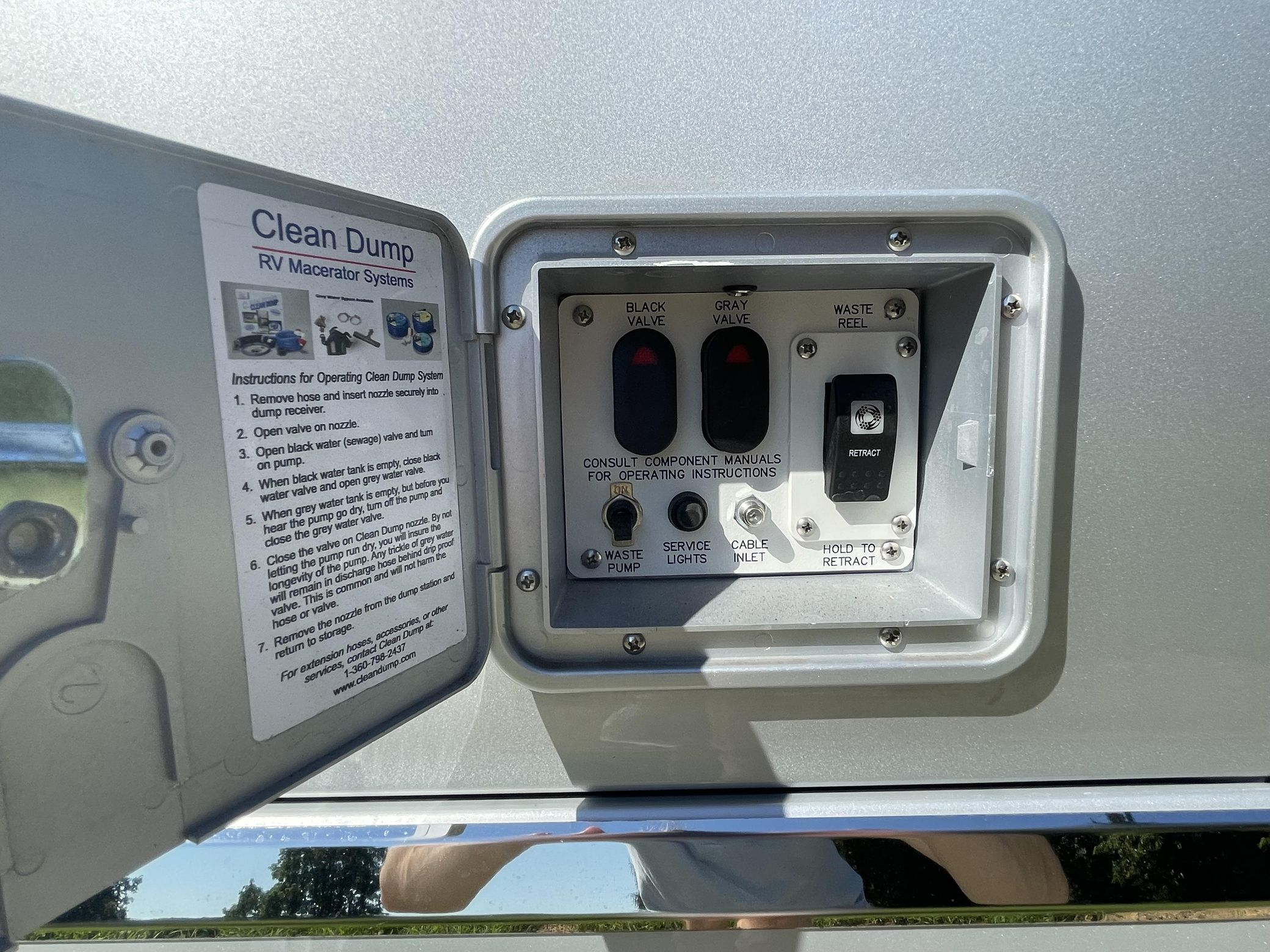 2020 Airstream Interstate 19 Tommy Bahama Edition 4x4 - Image 208