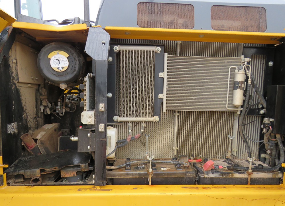 2018 John Deere 210G LC - Image 11