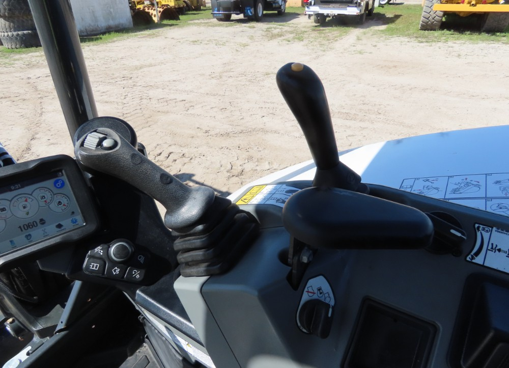 2020 Bobcat E42 - Image 8