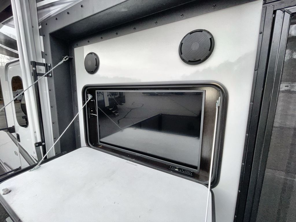 2021 Jayco Seismic 4113 - Image 47