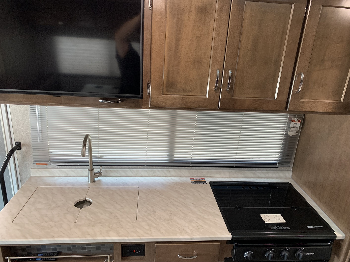 2020 Winnebago VITA 24P - Image 29