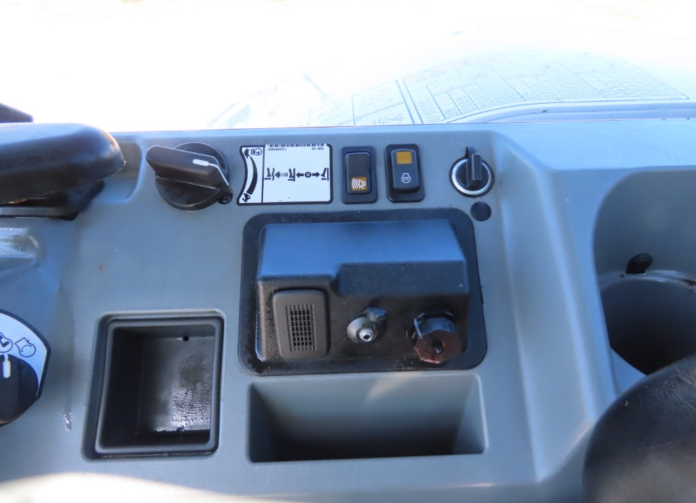 2020 Bobcat E42 - Image 9