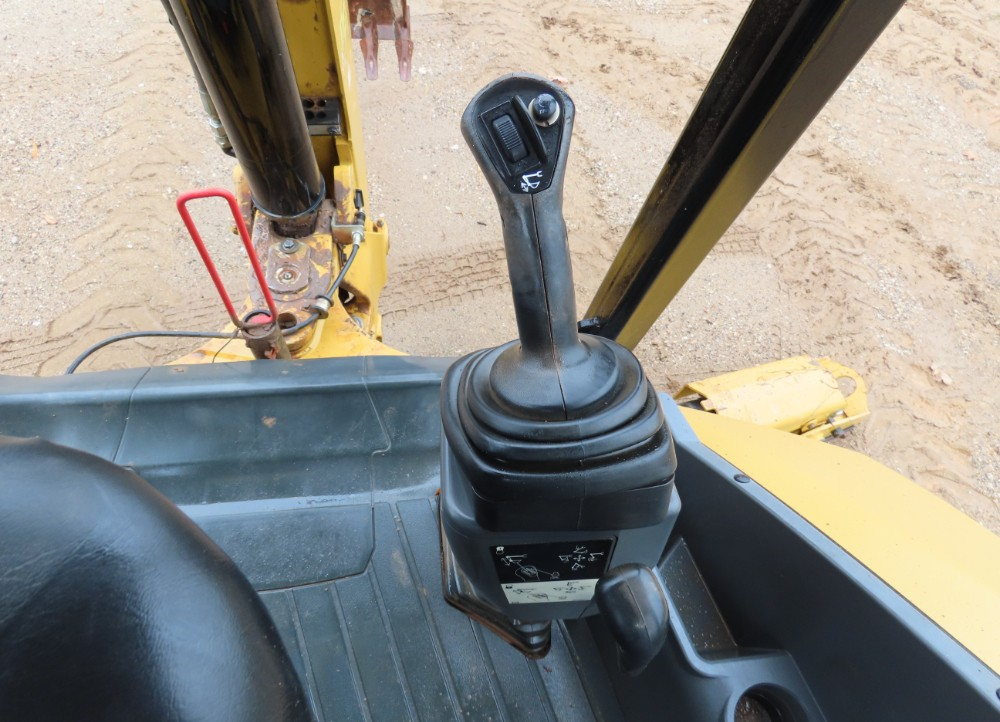 2018 Caterpillar 420F2 - Image 31