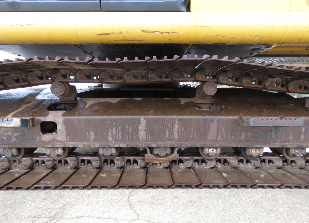 2018 John Deere 210G LC - Image 15