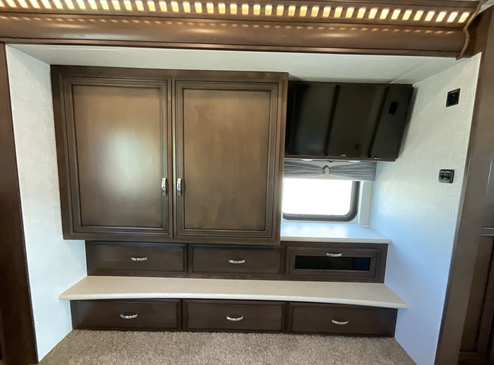 2020 Newmar Bay Star 3124 - Image 27