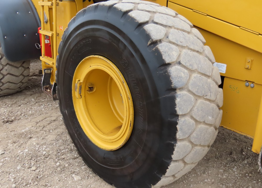 2018 John Deere 644K - Image 41