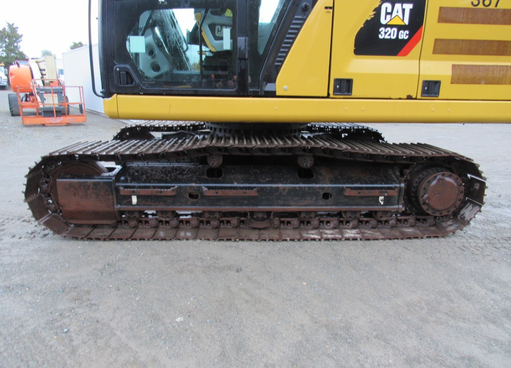 2018 Caterpillar 320GC - Image 8