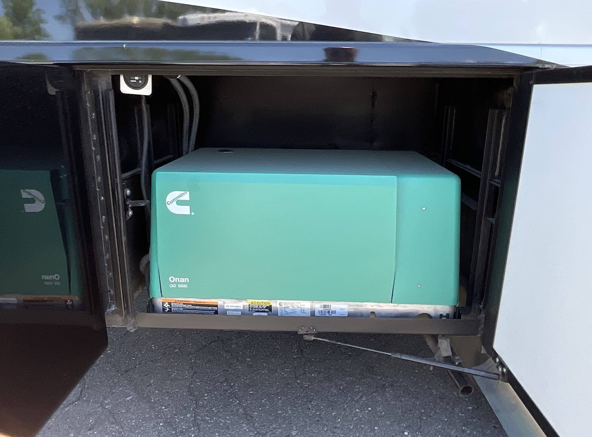 2020 Newmar Bay Star 3124 - Image 35