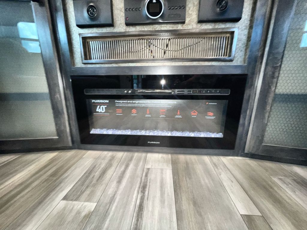 2022 Vanleigh Vilano 385RD - Image 44