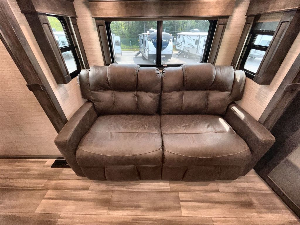 2022 Vanleigh Vilano 385RD - Image 45