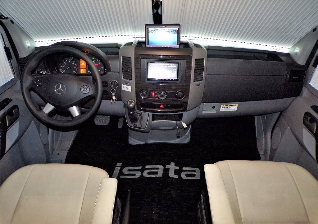 2020 Dynamax Isata 3 Series 24RW - Image 10