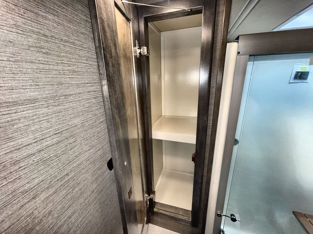 2022 Vanleigh Vilano 385RD - Image 47