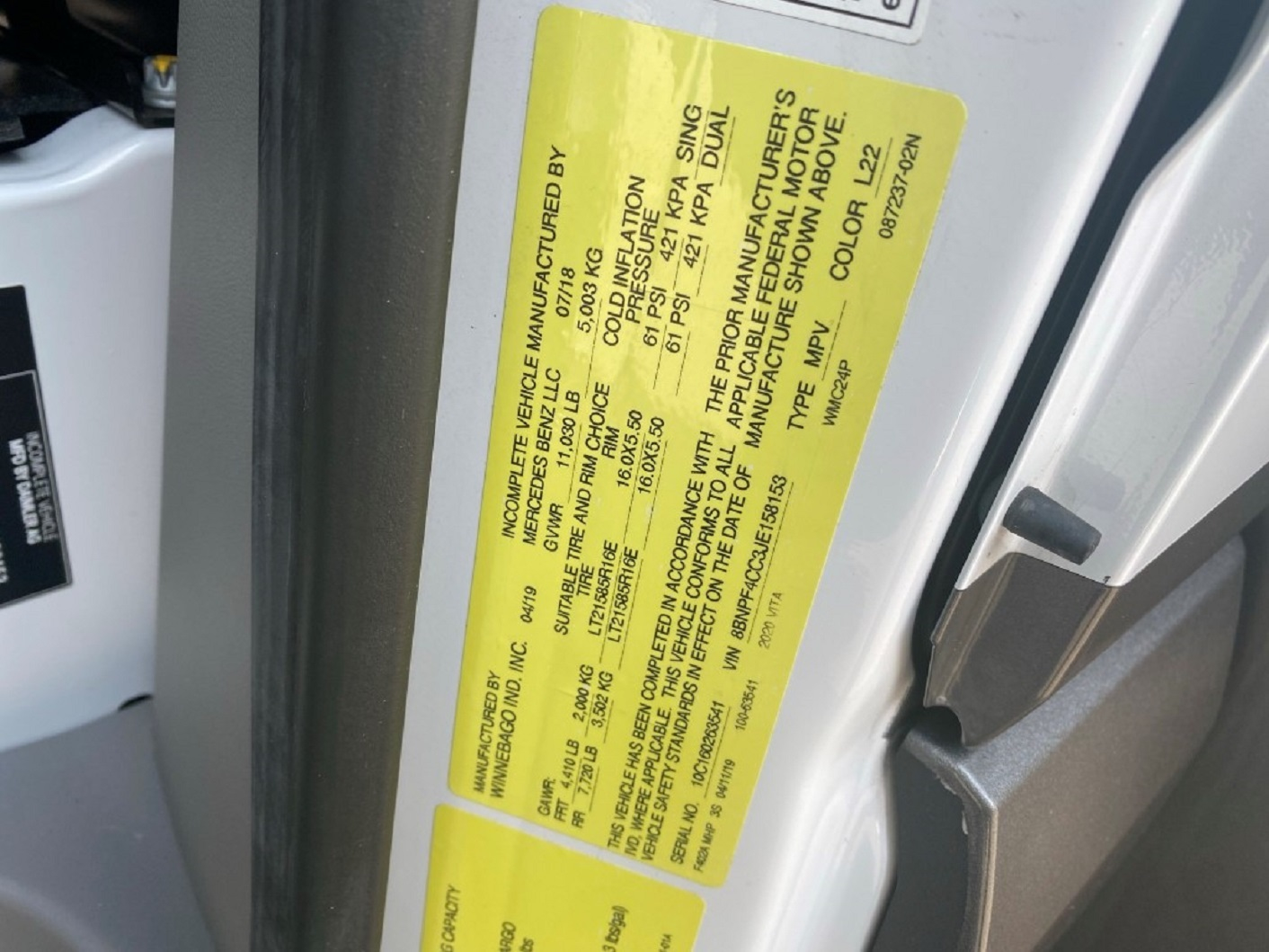 2020 Winnebago VITA 24P - Image 8