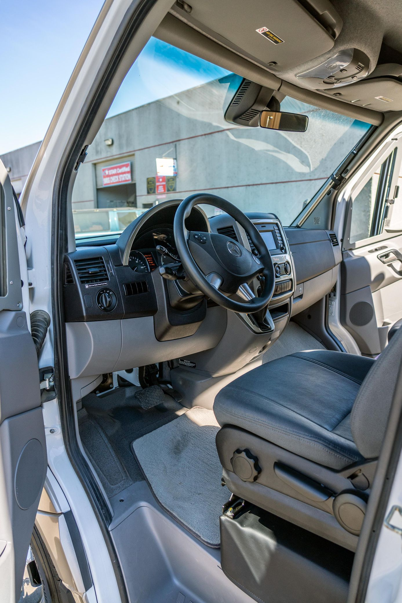 2019 Leisure Travel Serenity S24 CB - Image 54