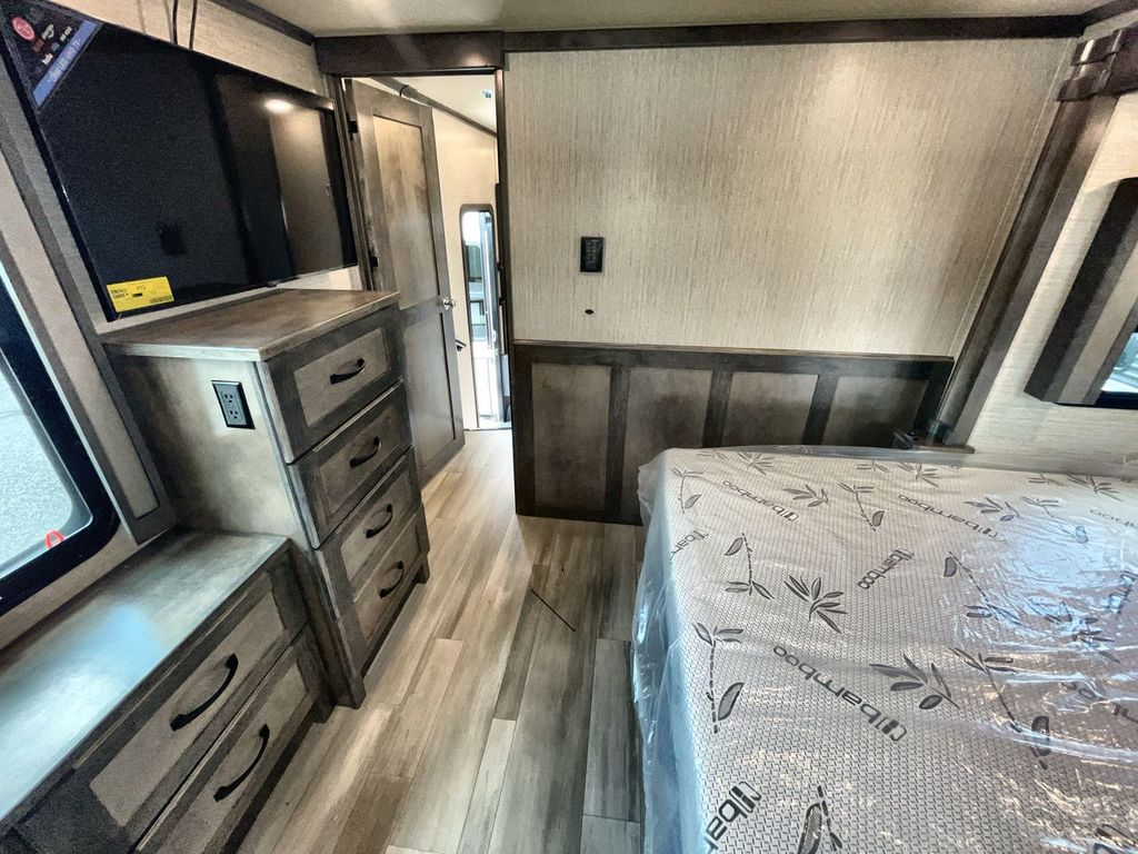 2022 Vanleigh Vilano 385RD - Image 54