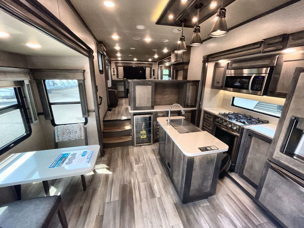 2022 Vanleigh Vilano 385RD - Image 56