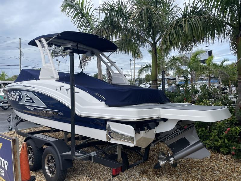 2021 Chaparral 23 Surf - Image 47