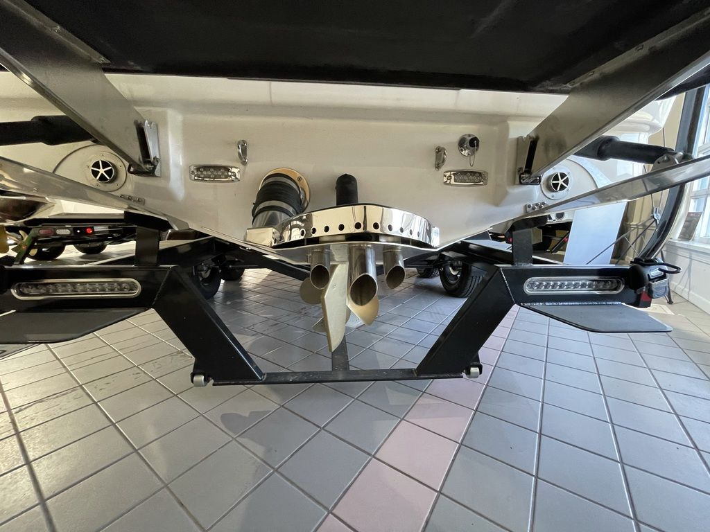 2021 Centurion Vi24 - Image 61