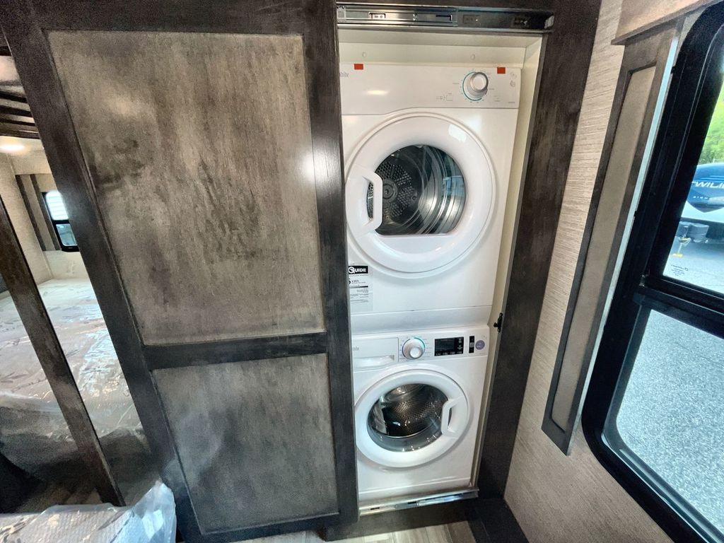 2022 Vanleigh Vilano 385RD - Image 8