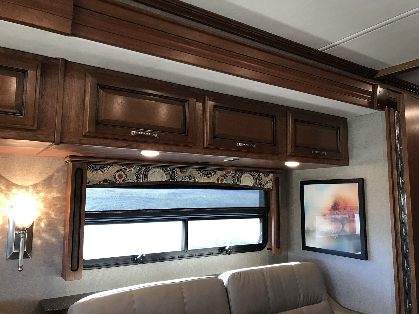 2017 Fleetwood Pace Arrow LXE 38B - Image 79