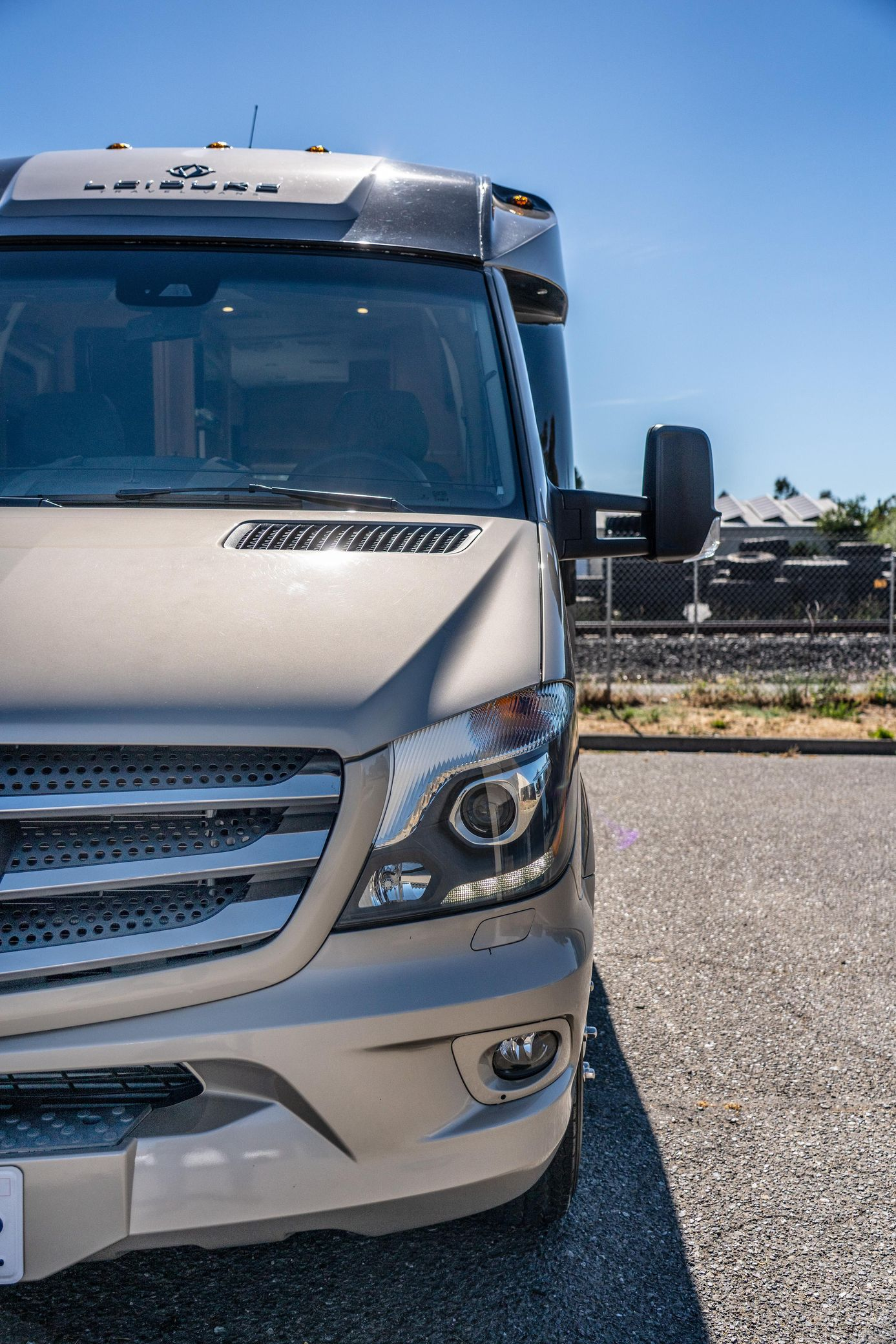 2019 Leisure Travel Serenity S24 CB - Image 16