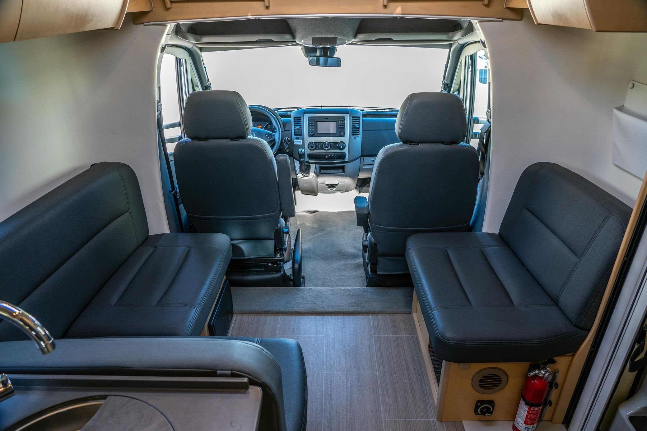2019 Leisure Travel Serenity S24 CB - Image 17