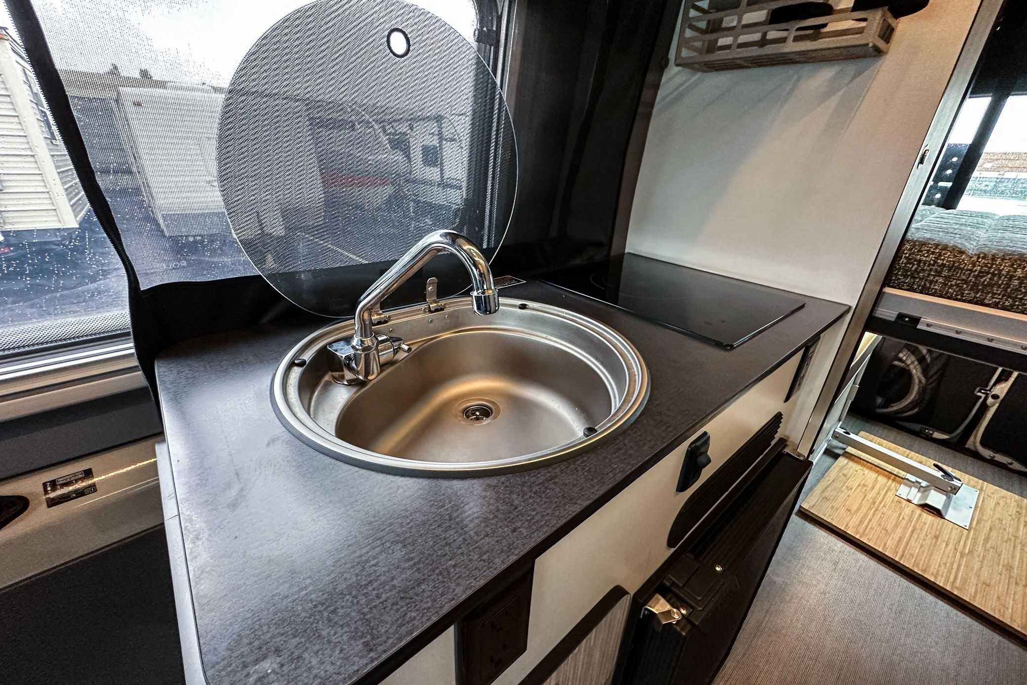 2020 Winnebago Revel 4x4 - Image 76