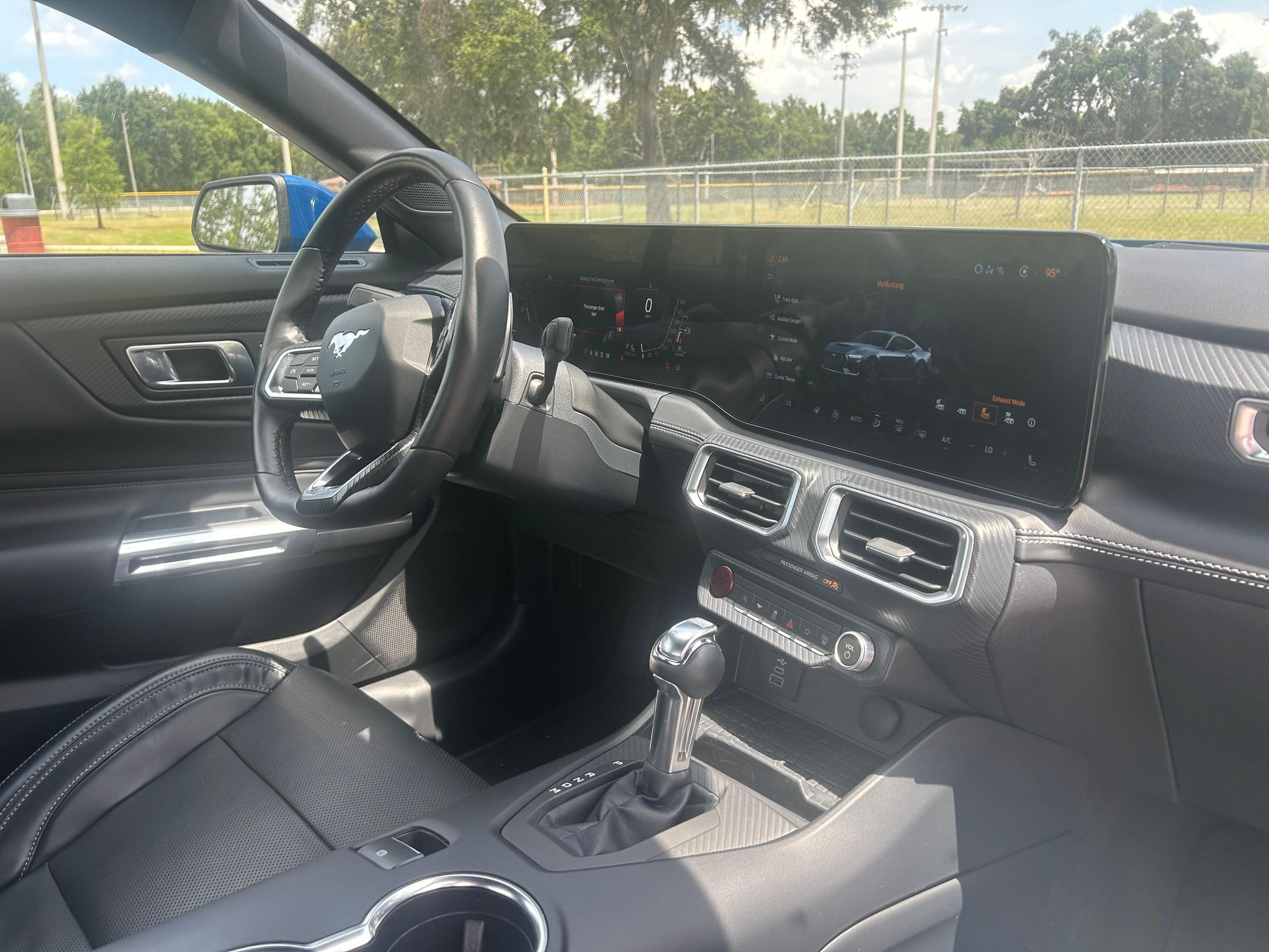 2024 Ford Mustang GT - Image 5
