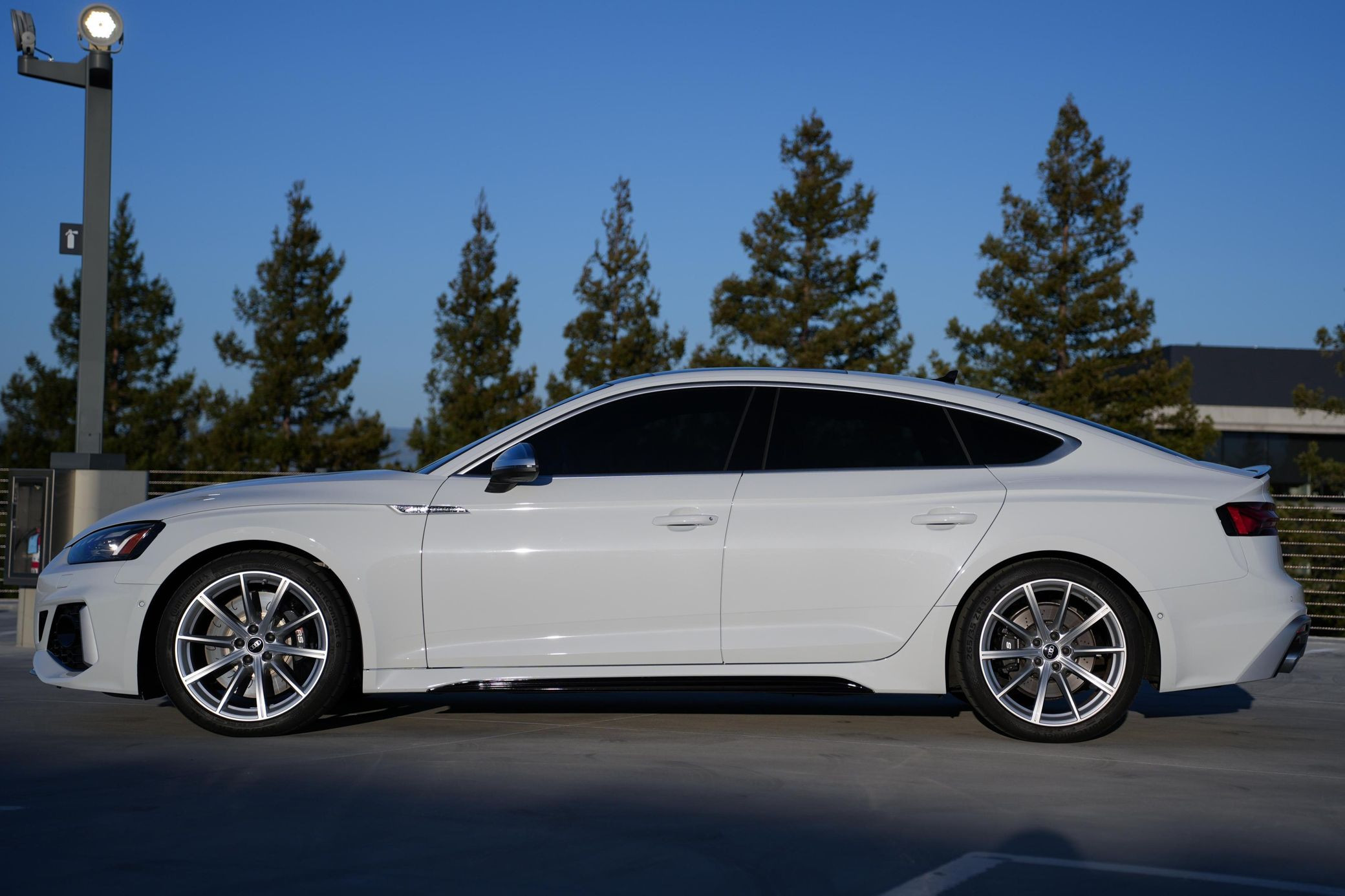 2023 Audi RS5 Sportback - Image 3