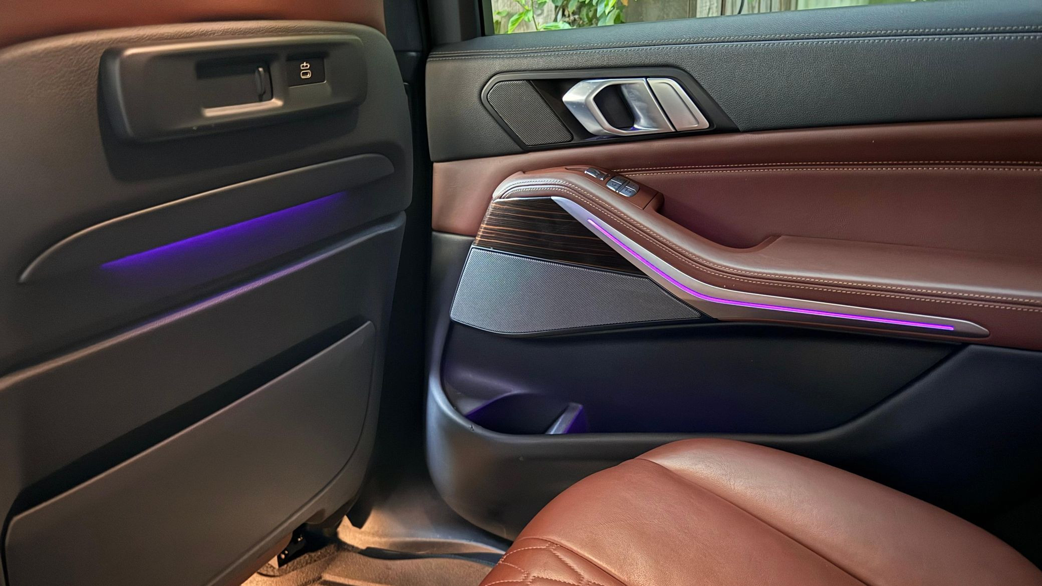 2021 BMW X7 M50i - Image 31