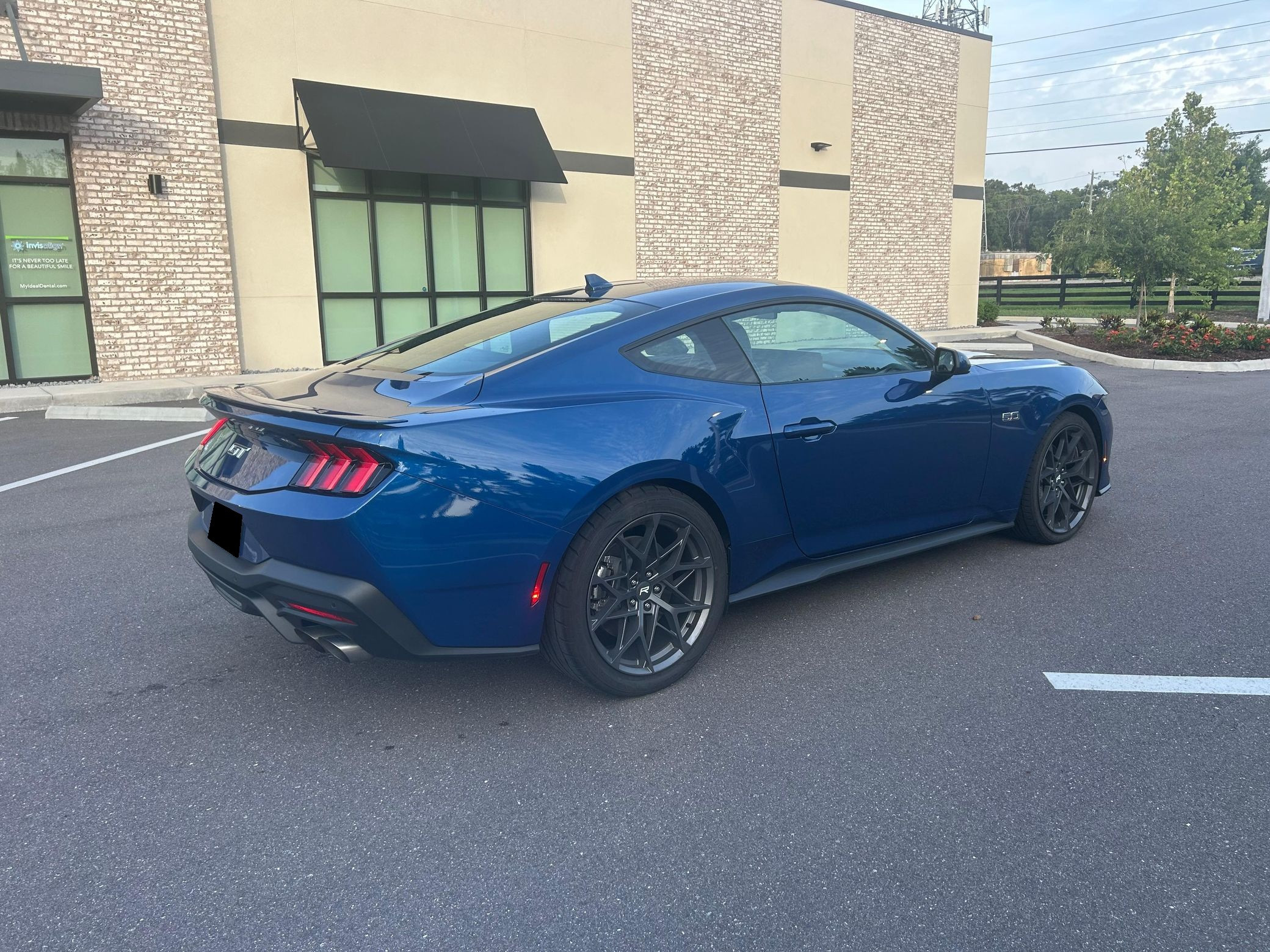 2024 Ford Mustang GT - Image 3