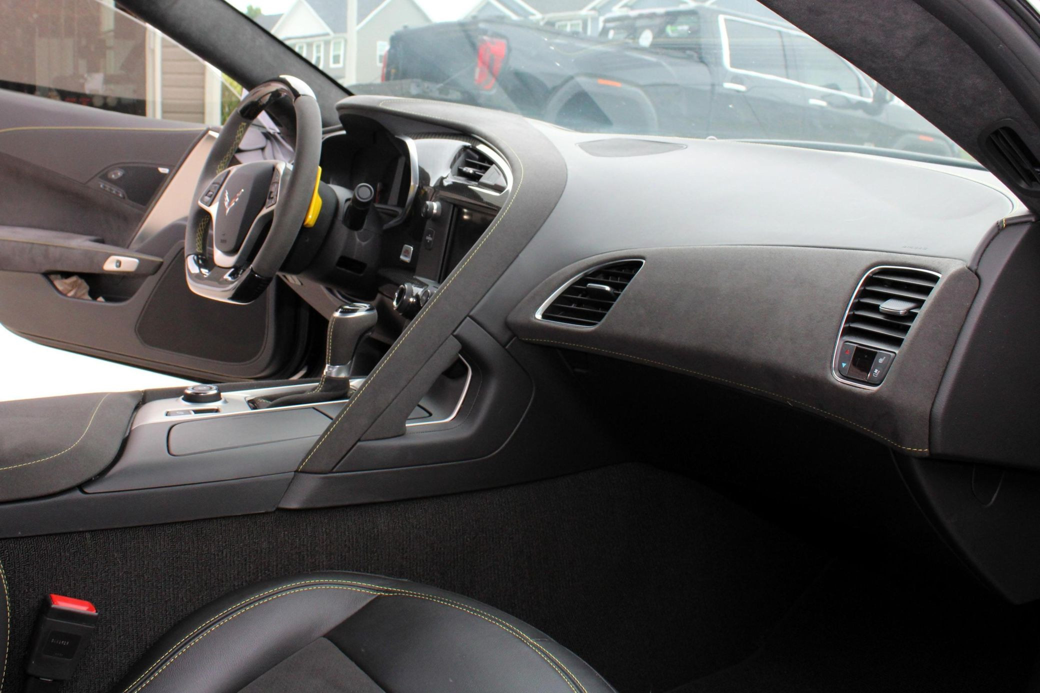 2019 Chevrolet Corvette Grand Sport 3LT - Image 31