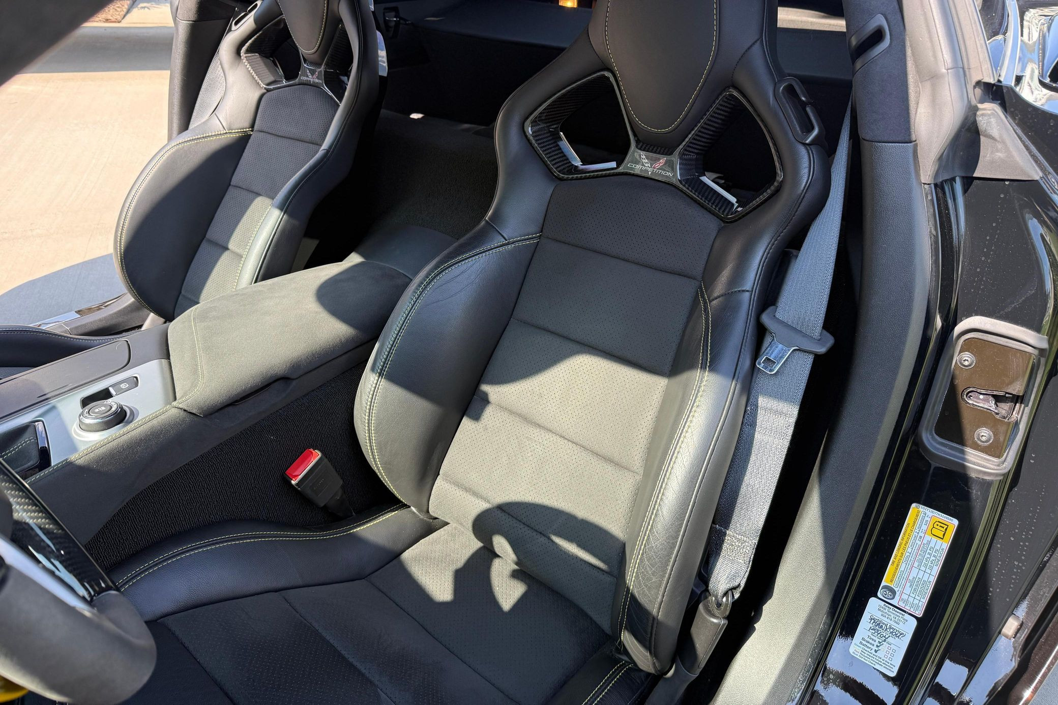 2019 Chevrolet Corvette Grand Sport 3LT - Image 32