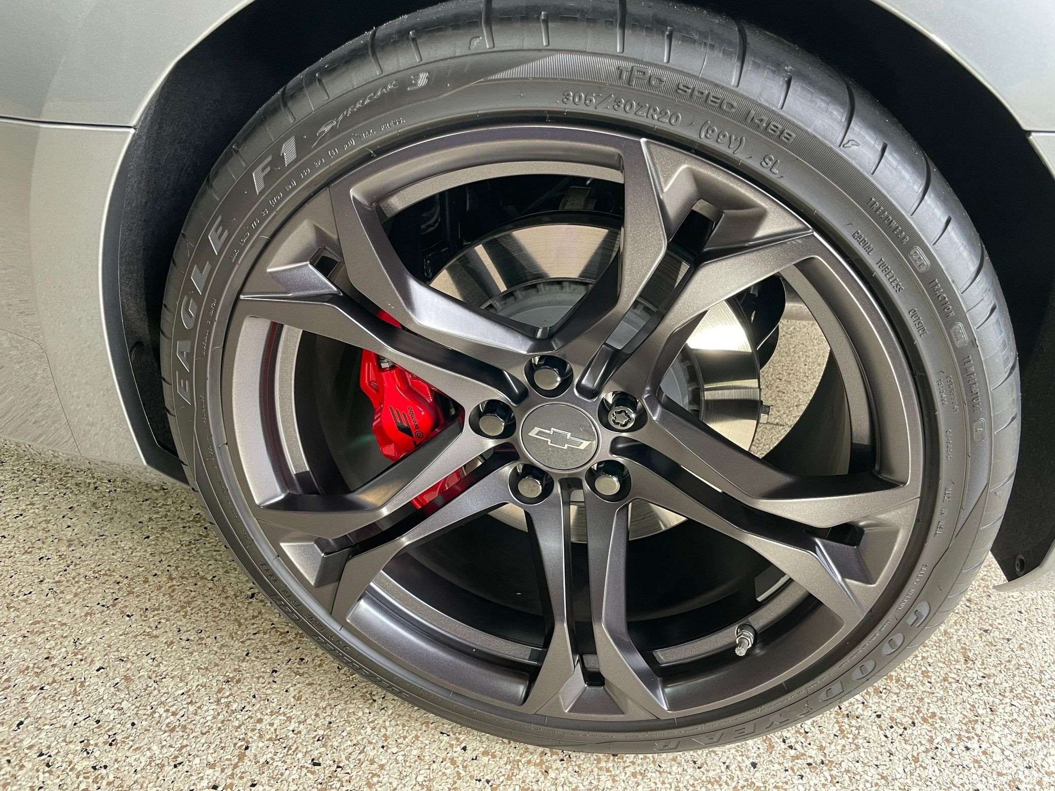 2024 Chevrolet Camaro 2SS 1LE - Image 32