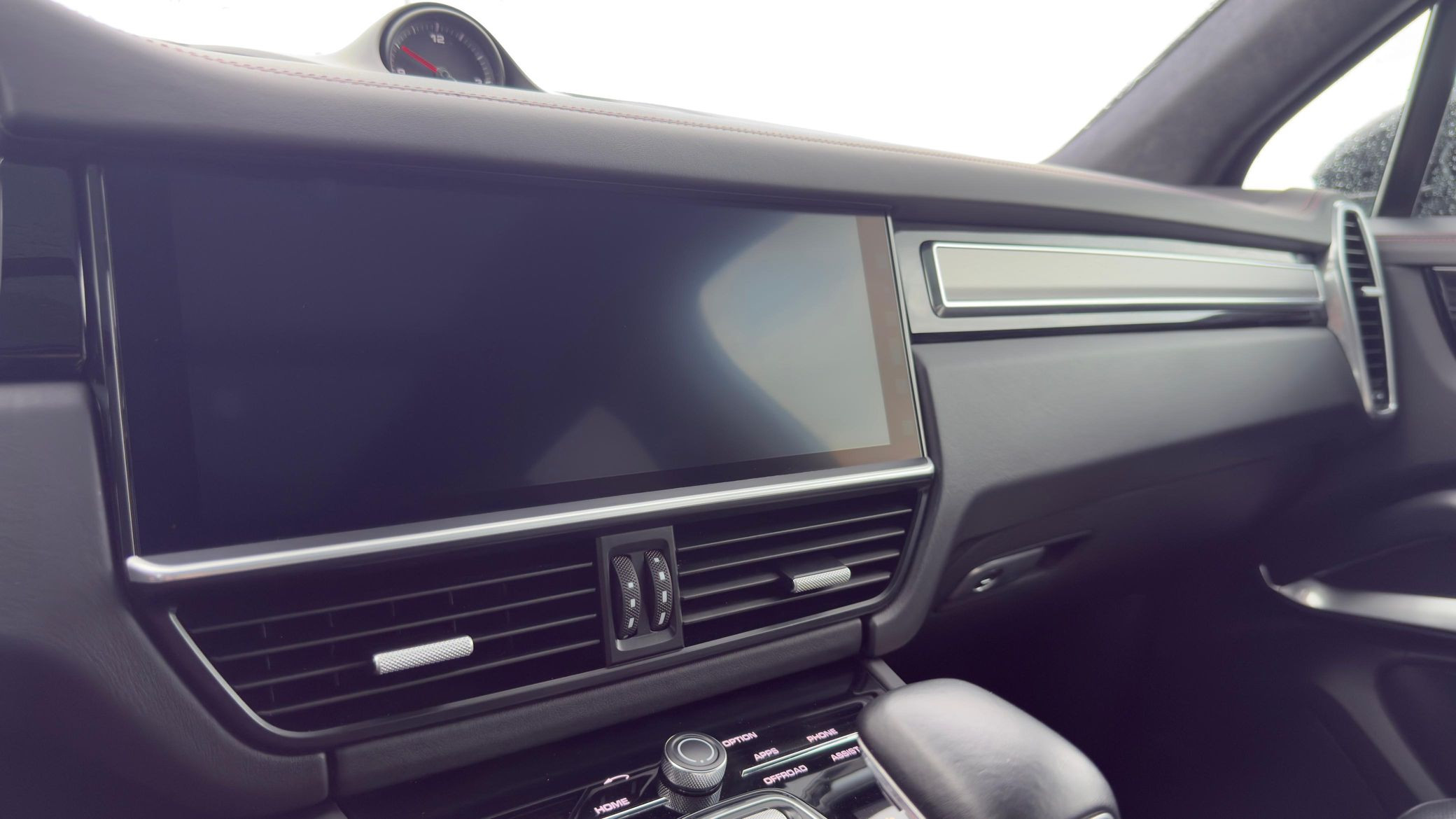 2019 Porsche Cayenne Turbo - Image 17