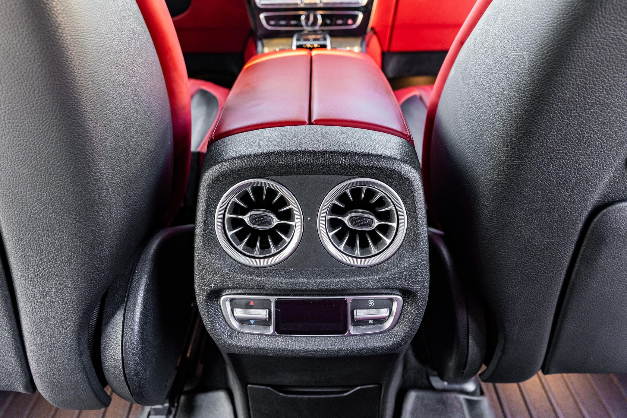 2019 Mercedes-Benz G-Class G550 - Image 12