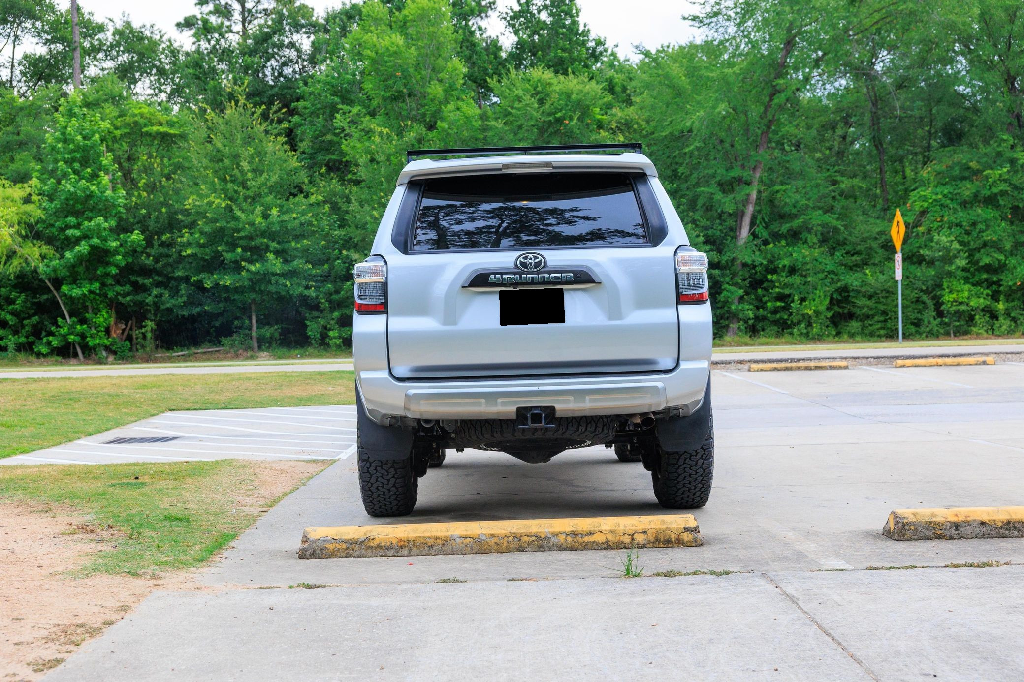 2023 Toyota 4Runner TRD Off-Road - Image 98