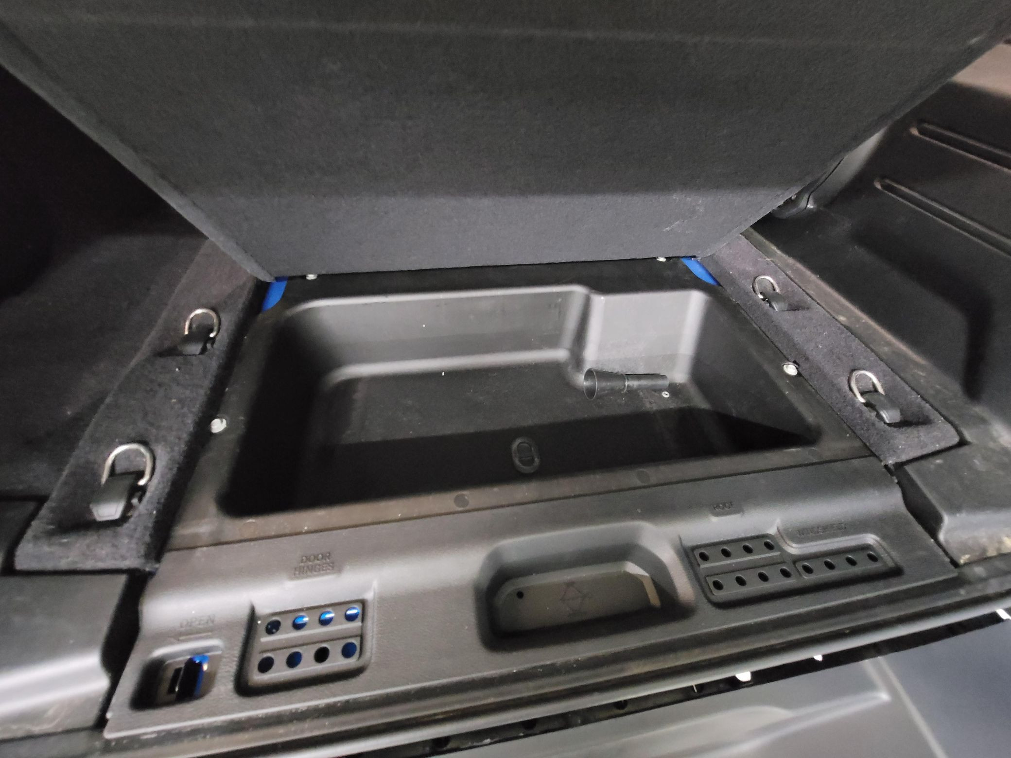 2023 Jeep Wrangler Rubicon - Image 92