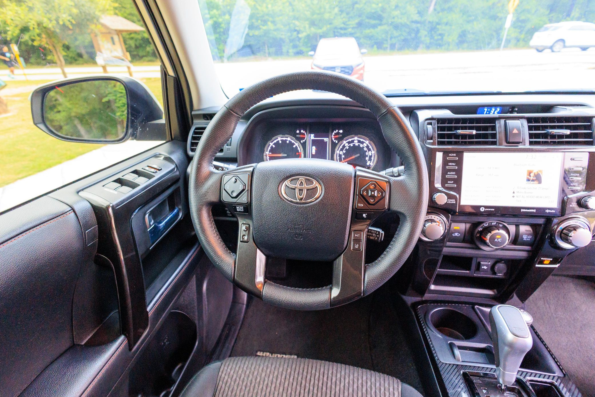 2023 Toyota 4Runner TRD Off-Road - Image 111